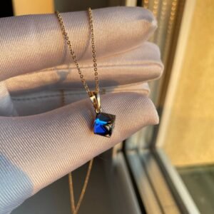 Pakabukas su Swarovski kristalais №10001