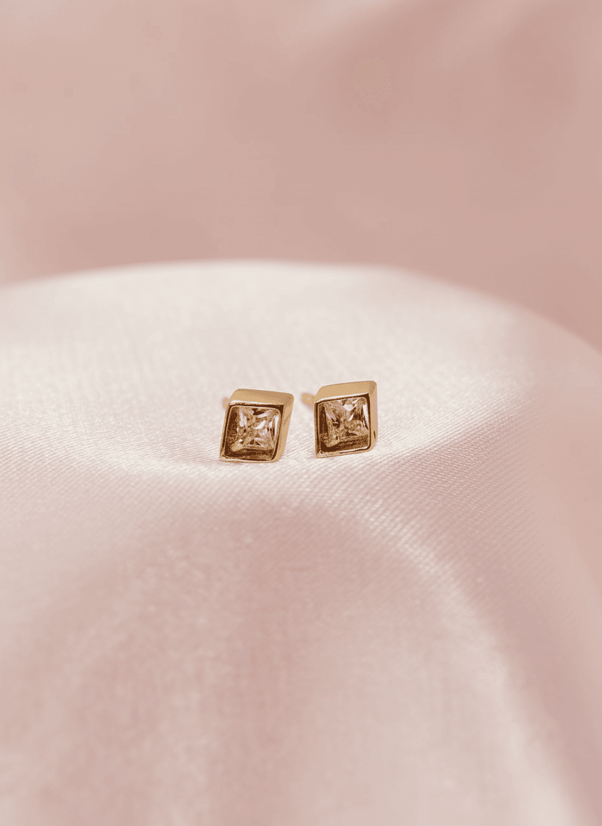 Paauksuoti auskarai su fianitais