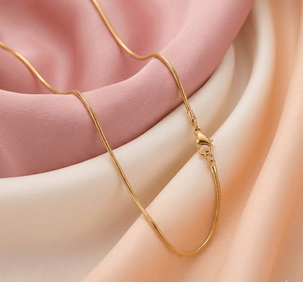 Paauksuota grandinėlė (medicininis auksas)