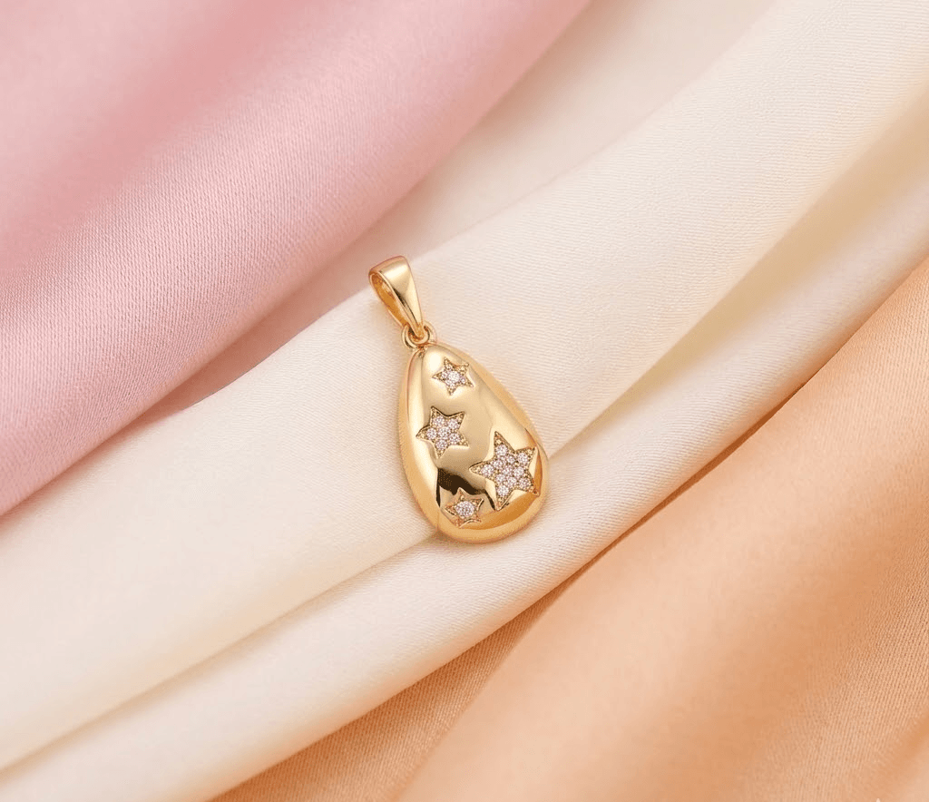 Paauksuotas pakabukas su fianitais