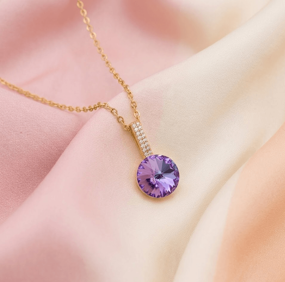 Auksuotas rinkinys su Swarovski pakabu