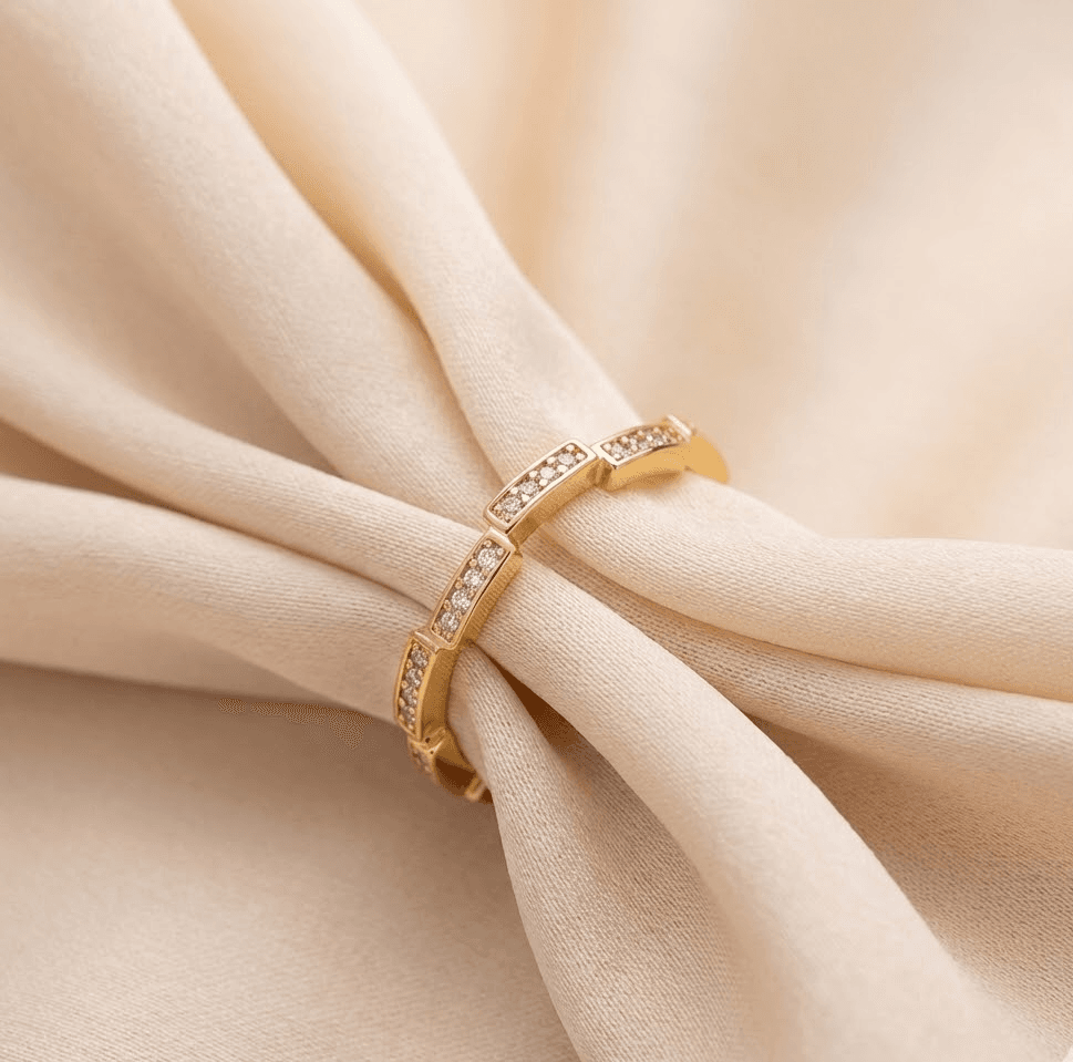 Paauksuotas žiedas (medicininis auksas)